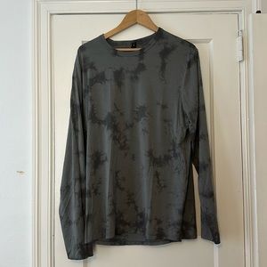 Lululemon Long sleeve performance tee